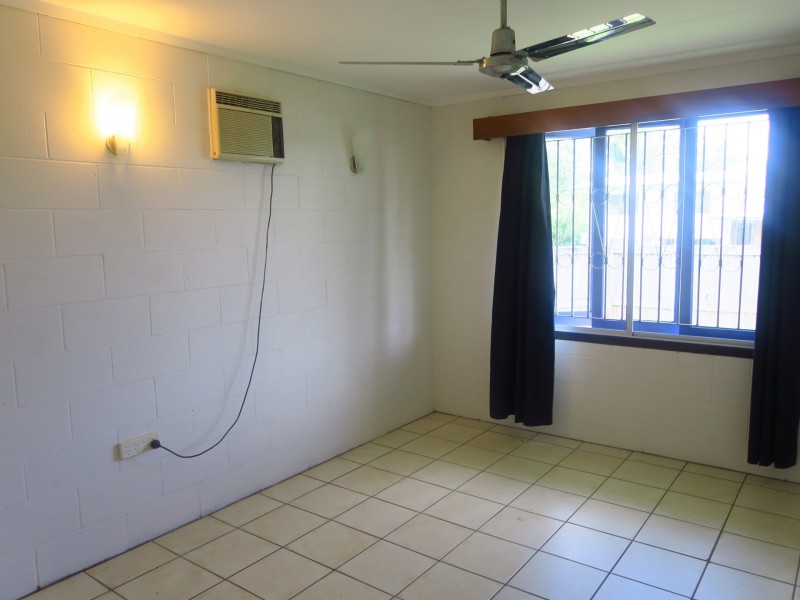 24 Duignan Street, Whitfield QLD 4870