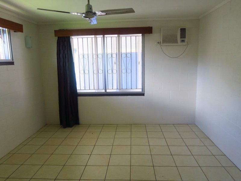 24 Duignan Street, Whitfield QLD 4870