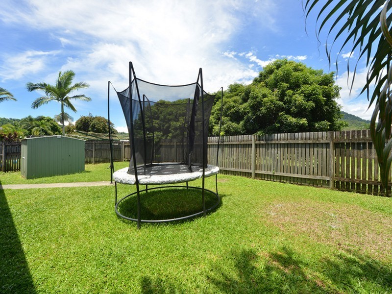 13 Obersky Close, Brinsmead QLD 4870
