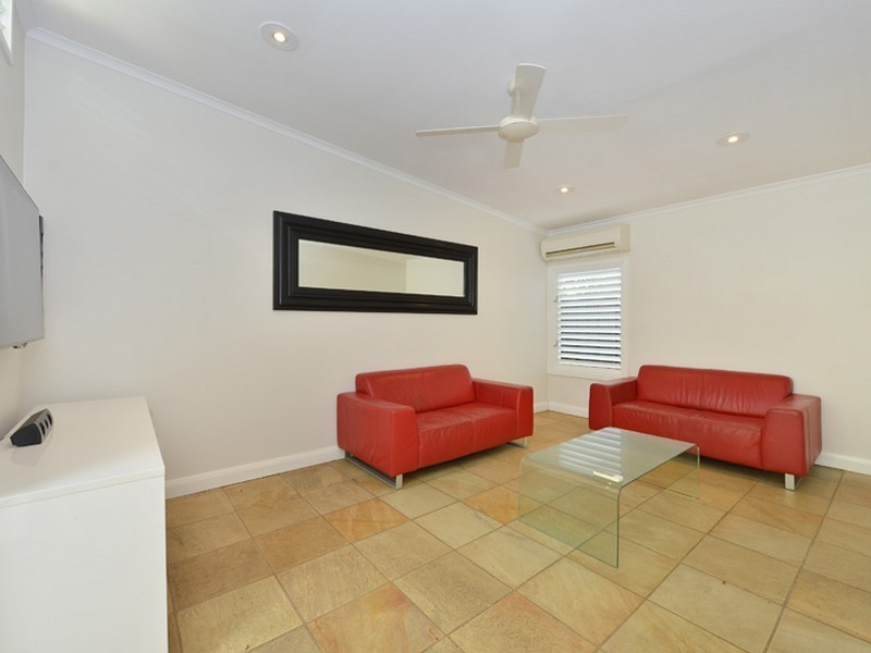 22 Nolan Street, Whitfield QLD 4870