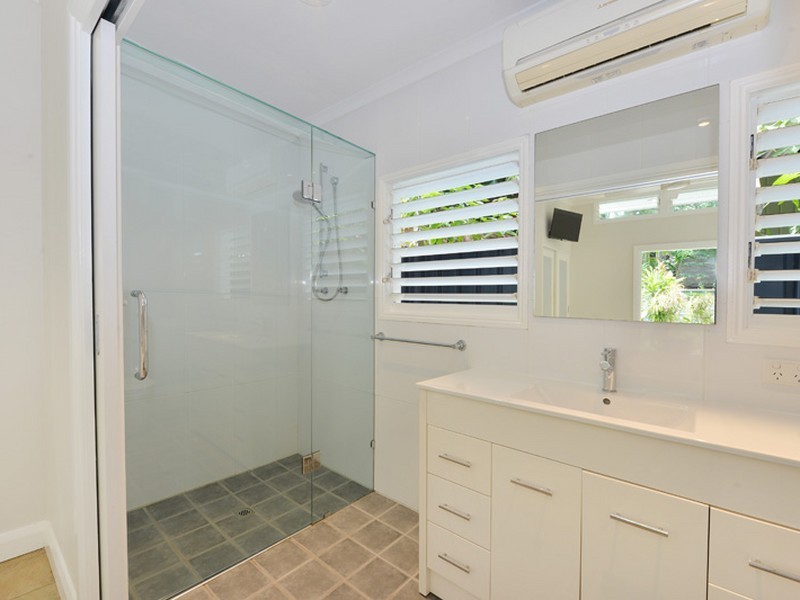 22 Nolan Street, Whitfield QLD 4870
