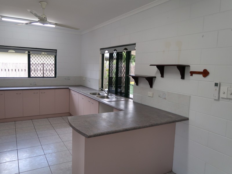 17 Adonis Street, Mount Sheridan QLD 4868