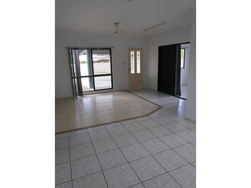 17 Adonis Street, Mount Sheridan QLD 4868