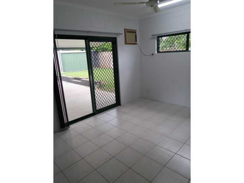 17 Adonis Street, Mount Sheridan QLD 4868