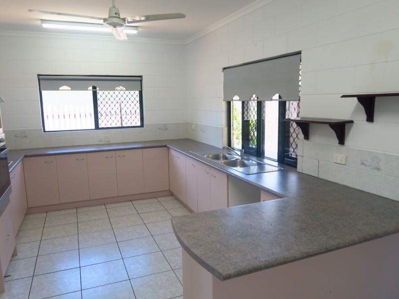 17 Adonis Street, Mount Sheridan QLD 4868