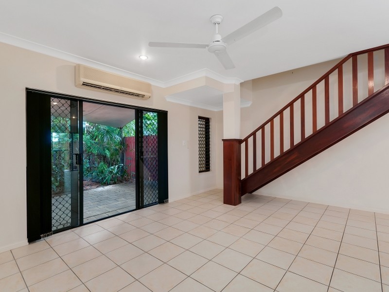11/11-19 Stratford Parade, Stratford QLD 4870