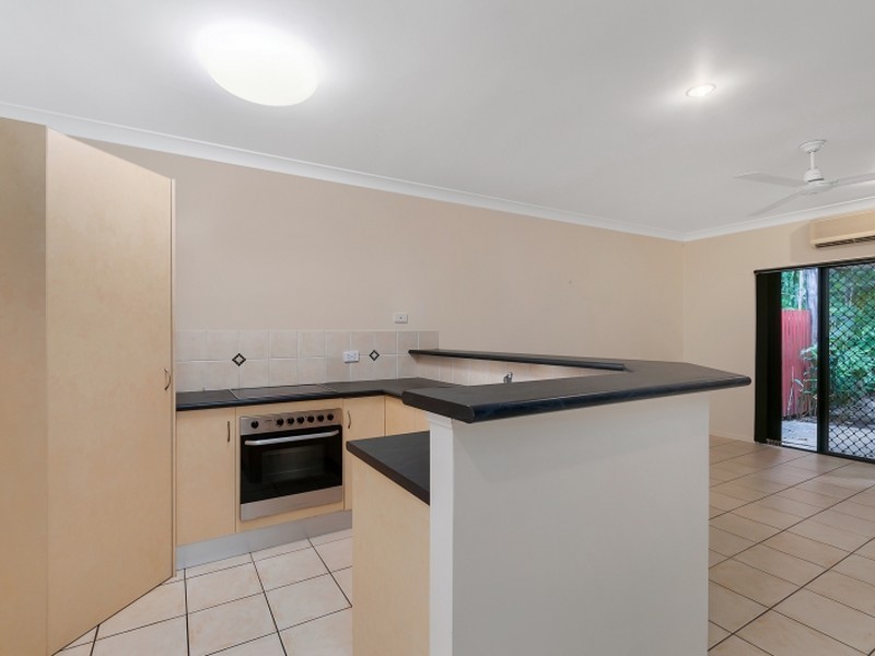11/11-19 Stratford Parade, Stratford QLD 4870