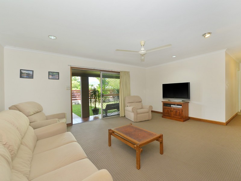 42 Richardson Street, Edge Hill QLD 4870