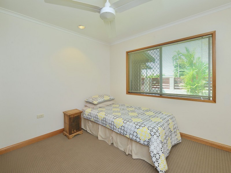 42 Richardson Street, Edge Hill QLD 4870
