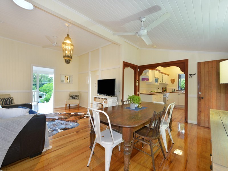 115 Kamerunga Road, Freshwater QLD 4870