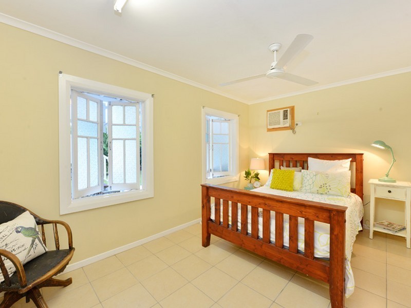 115 Kamerunga Road, Freshwater QLD 4870