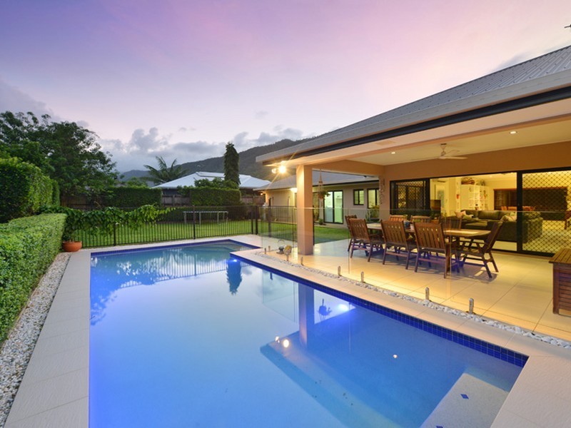 13 McBride Street, Redlynch QLD 4870