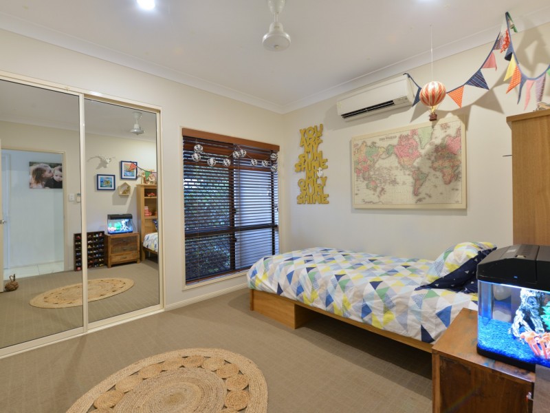 13 McBride Street, Redlynch QLD 4870