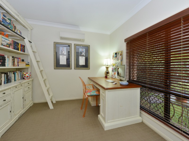 13 McBride Street, Redlynch QLD 4870