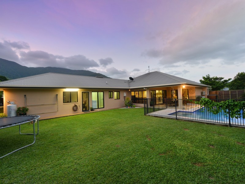 13 McBride Street, Redlynch QLD 4870