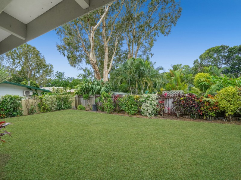 1 & 2/8 Teresa Street, Freshwater QLD 4870