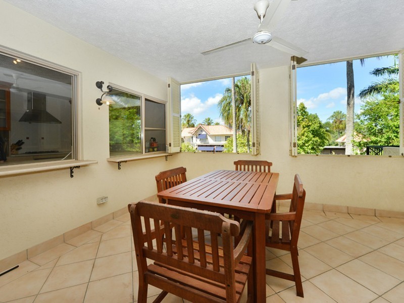 707/2 Greenslopes Street, Cairns North QLD 4870