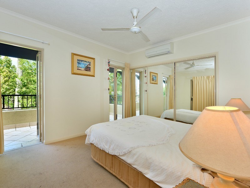 707/2 Greenslopes Street, Cairns North QLD 4870