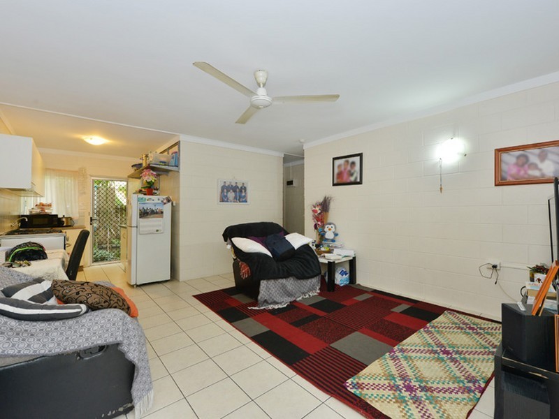 4/187-189 McLeod Street, Cairns North QLD 4870