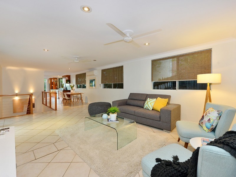 9 Canopy Close, Freshwater QLD 4870