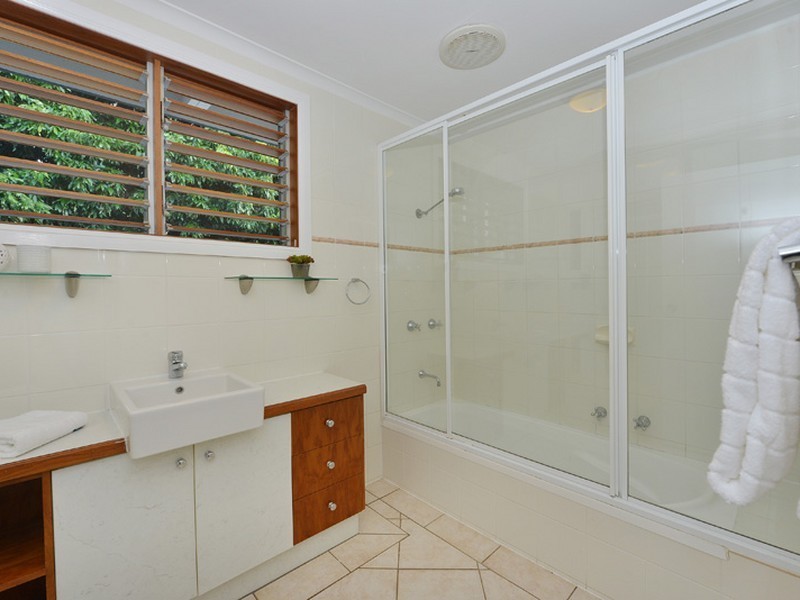 9 Canopy Close, Freshwater QLD 4870