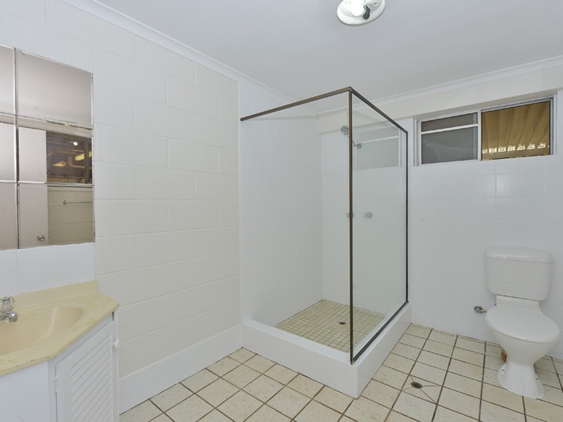 9 Canopy Close, Freshwater QLD 4870