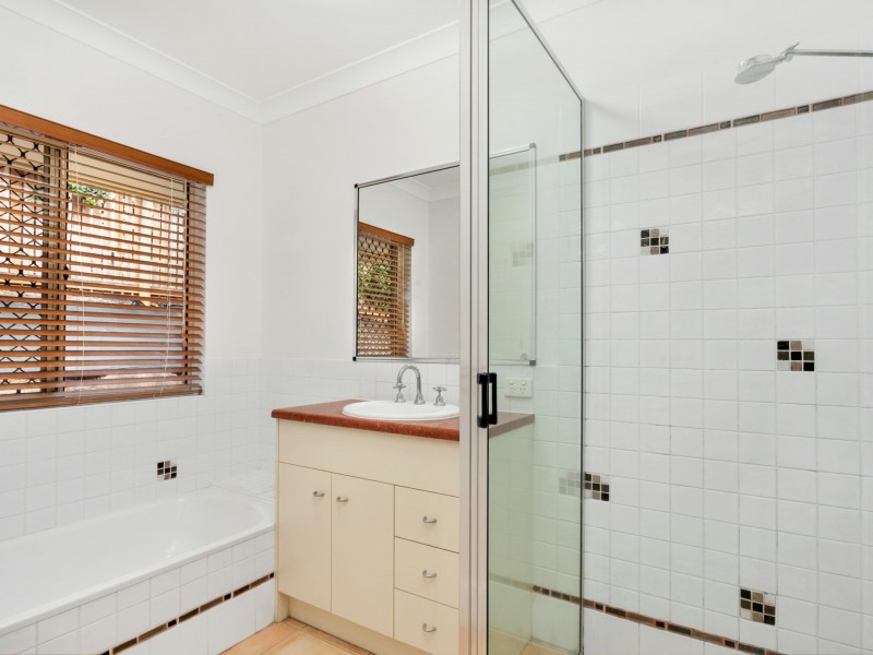 32 Taringa Street, Brinsmead QLD 4870