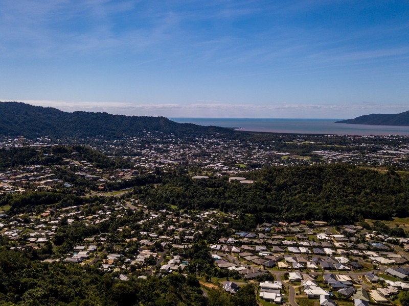 140R Lake Morris Road, Kanimbla QLD 4870