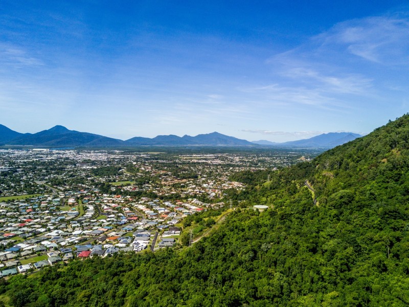 140R Lake Morris Road, Kanimbla QLD 4870