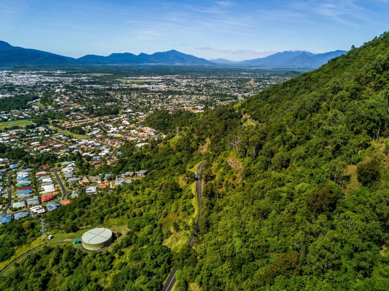 140R Lake Morris Road, Kanimbla QLD 4870