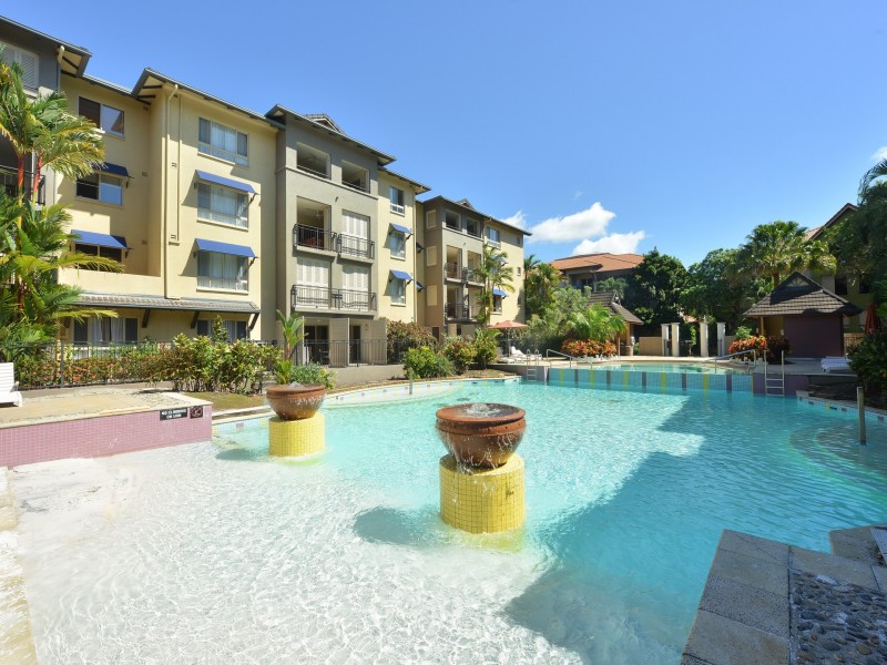 1126/2 Greenslopes Street, Cairns North QLD 4870