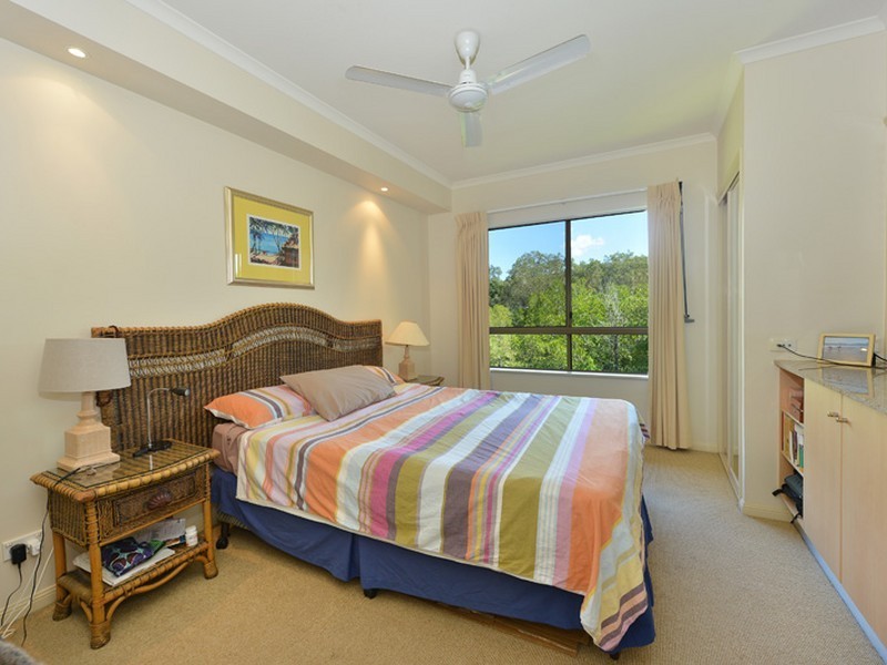 1126/2 Greenslopes Street, Cairns North QLD 4870