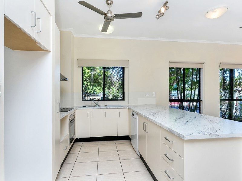 4/15 Clare Street, Parramatta Park QLD 4870