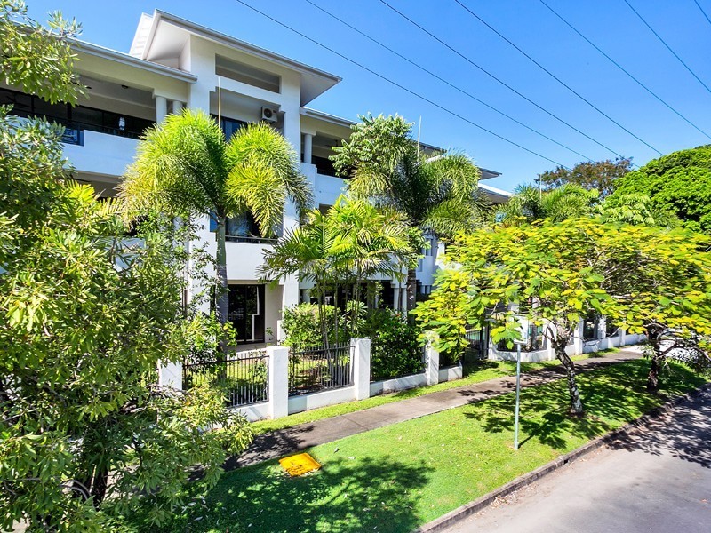 4/15 Clare Street, Parramatta Park QLD 4870