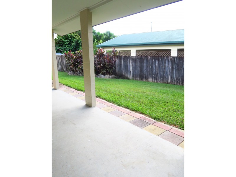 20 Ferngully Street, White Rock QLD 4868