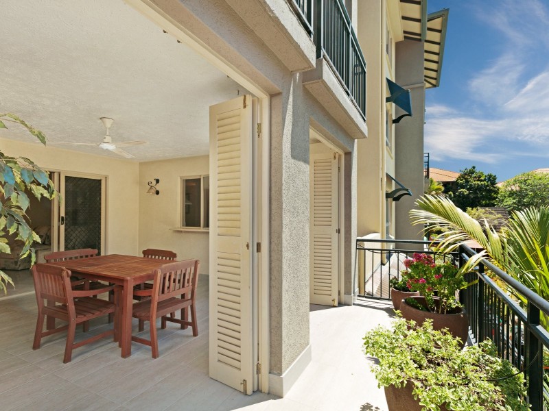 1312/2 Greenslopes Street, Cairns North QLD 4870