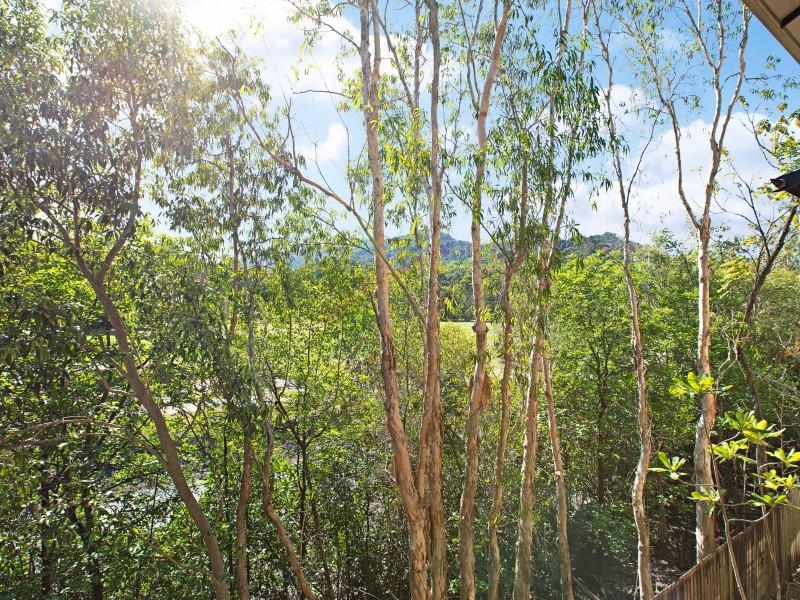 1615/2 Greenslopes Street, Cairns North QLD 4870