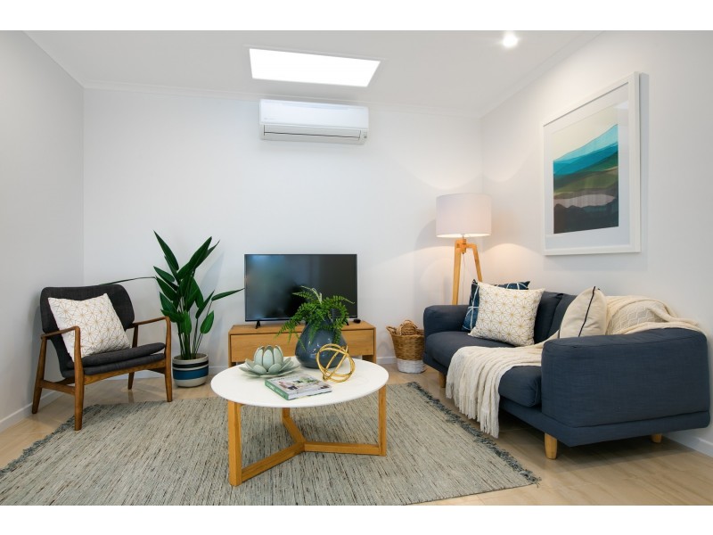 11 Curlewis Close, Brinsmead QLD 4870