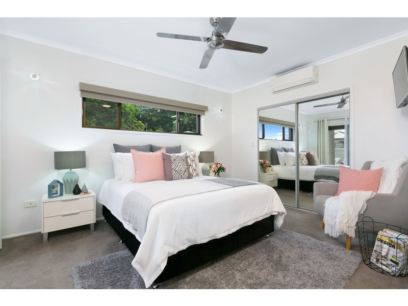 11 Curlewis Close, Brinsmead QLD 4870