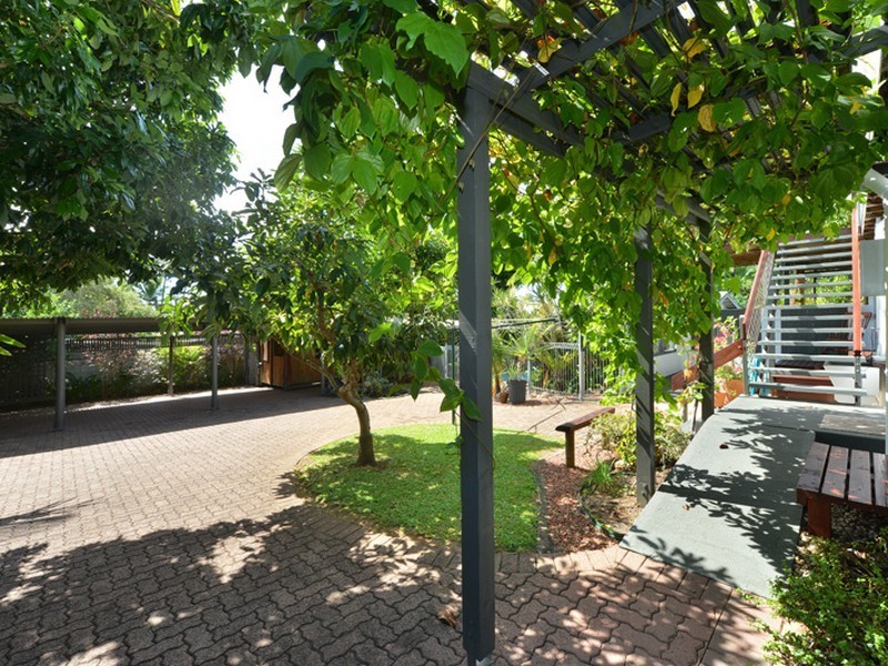 10 Teresa Street, Freshwater QLD 4870