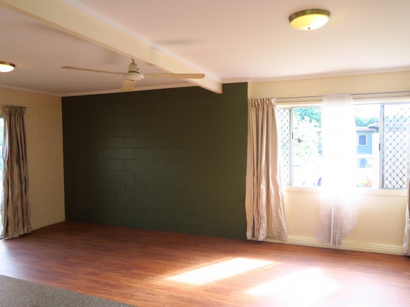 1/5 Bamboo Street, Holloways Beach QLD 4878