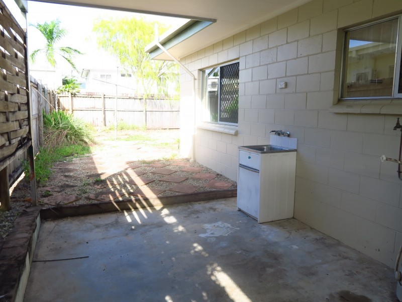 1/5 Bamboo Street, Holloways Beach QLD 4878