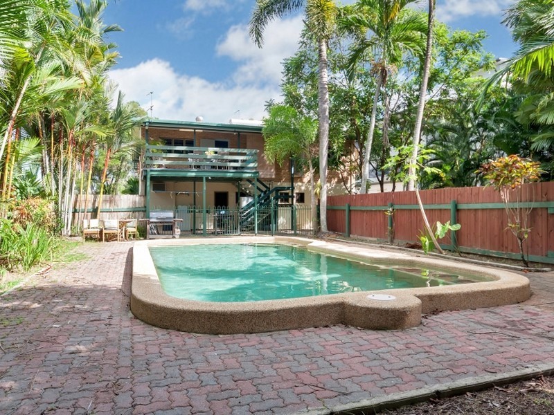 28 Macilwraith Street, Manoora QLD 4870