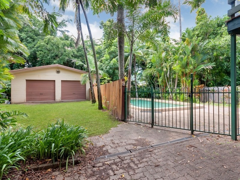 28 Macilwraith Street, Manoora QLD 4870