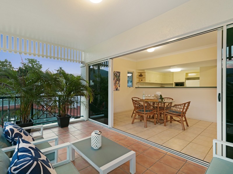 Unit 40/8-14 Munro Terrace [House on the Hill], Mooroobool QLD 4870