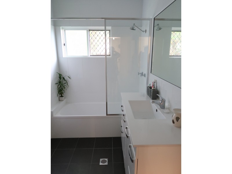 5 Scotia Close, Mount Sheridan QLD 4868