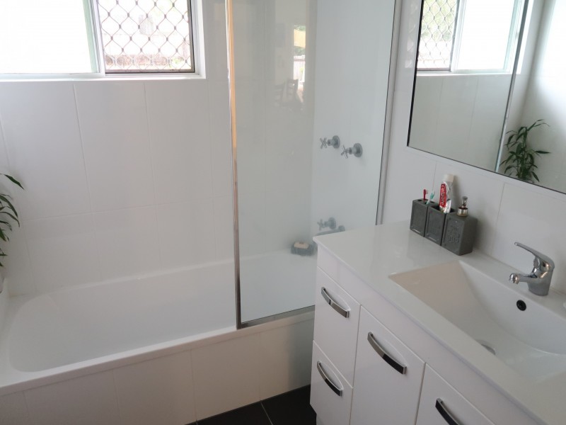 5 Scotia Close, Mount Sheridan QLD 4868