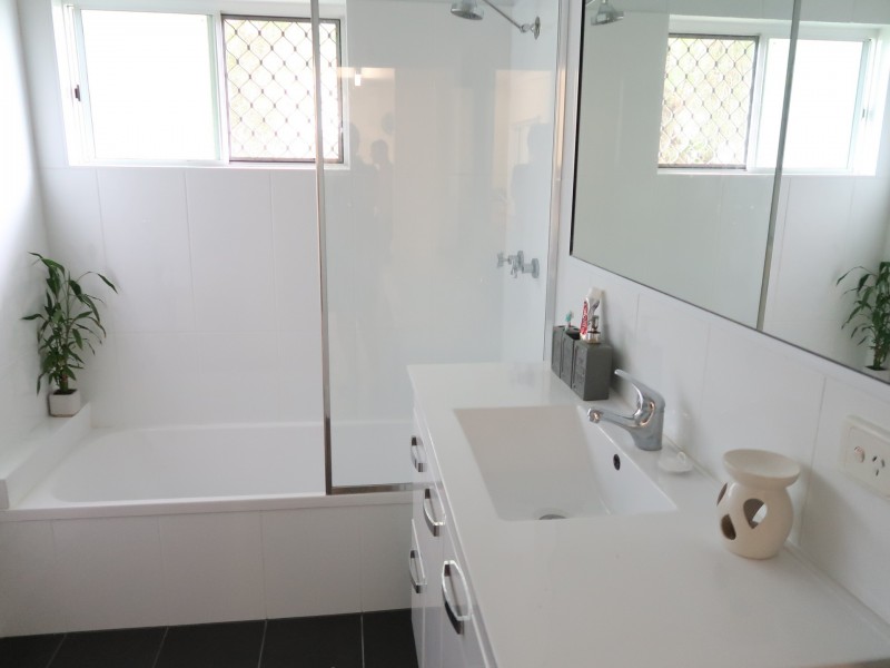 5 Scotia Close, Mount Sheridan QLD 4868