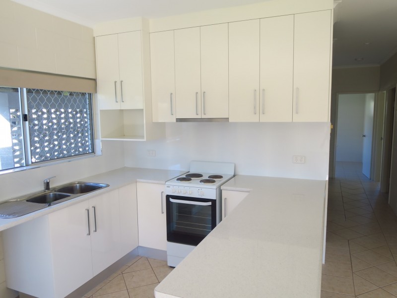 19 Kokopo Close, Trinity Beach QLD 4879