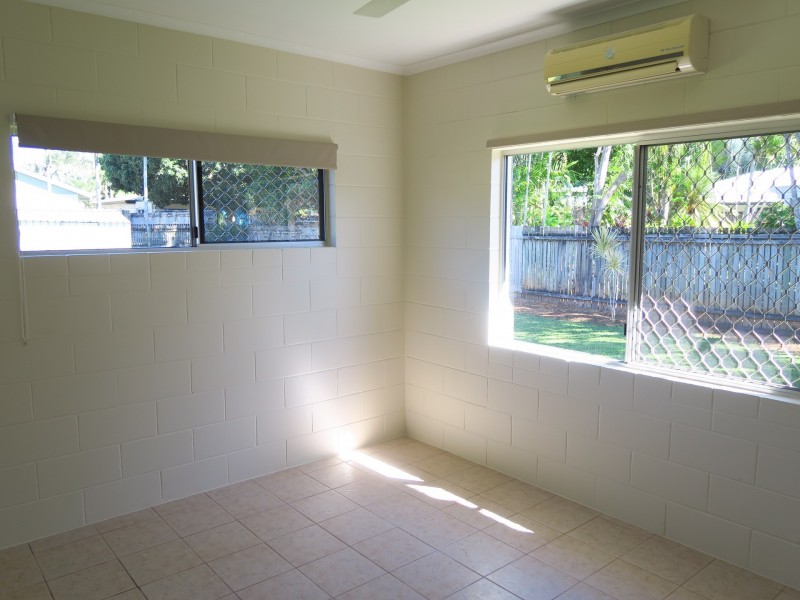 19 Kokopo Close, Trinity Beach QLD 4879